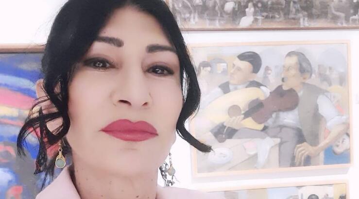 Βαλεντίνα Σοφοκλέους: Δέχθηκε πρόταση γάμου από θαυμαστή της στη μέση του δρόμου [βίντεο]