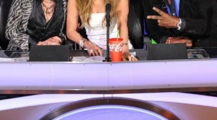J-Lo: Την απομάκρυναν από το American Idol
