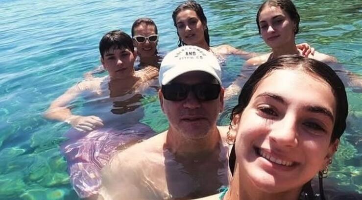 Γιώτα Παπαδοπούλου: Η έκπληξη που της ετοίμασε η οικογένειά της για τα γενέθλιά της [βίντεο]