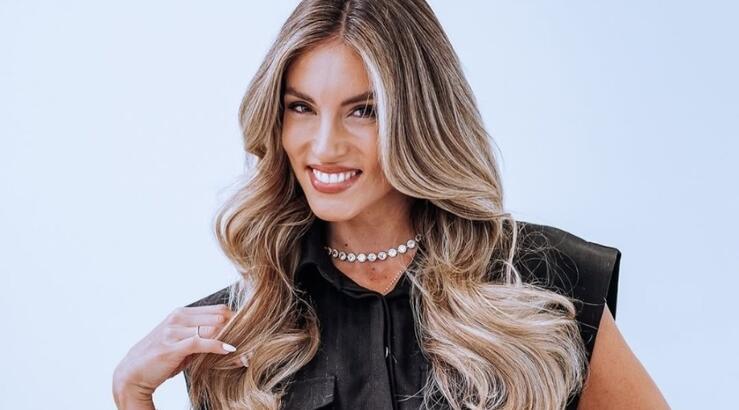 Αθηνά Οικονομάκου:  Εκφράζει δημόσια την ευγνωμοσύνη της για το εντυπωσιακό σπίτι όπου διαμένει [εικόνα]