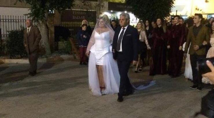 Μαριλένη Σταύρου - Πέτρος Σολωμού: Παντρεύτηκαν πριν λίγες ώρες με παράνυφο τον γιο τους!