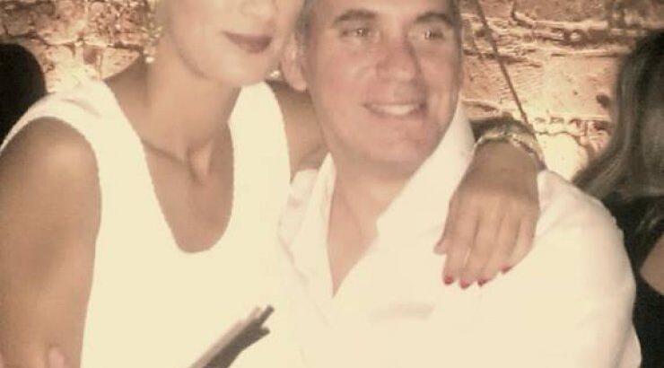 Νικόλας και Γιώτα Παπαδοπούλου: Η χριστουγεννιάτικη φωτογραφία των παιδιών τους