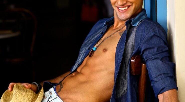 Μάνος Ιωάννου: Άνοιξε σαμπάνιες χωρίς την Ναταλία Γερμανού! [φώτο]