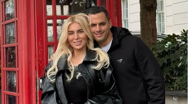 Κατερίνα Καινούργιου: Ο λόγος που η μητέρα της, της ζήτησε να μην αναρτά εικόνες με τον σύντροφό της