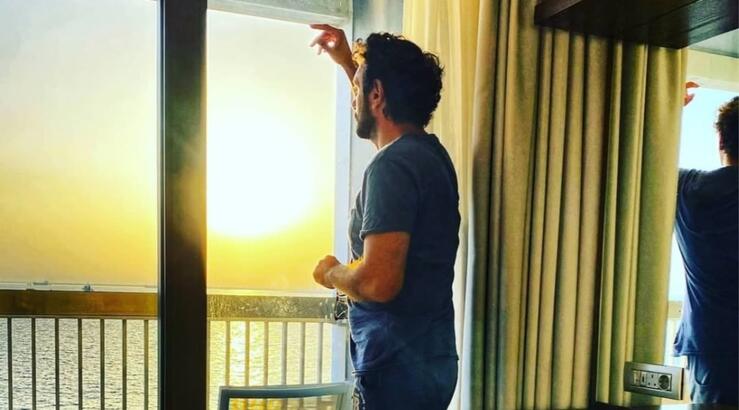 Γνωστός Ελλαδίτης ηθοποιός αποκαλύπτει: "Έγραψα τον γιο μου μπαλέτο" [βίντεο]