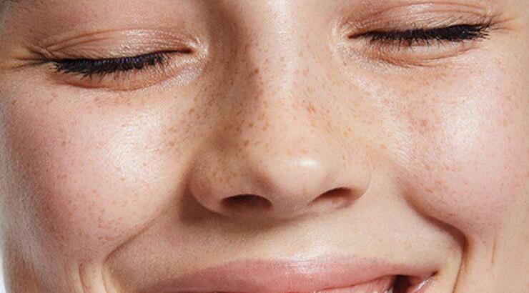 Η Clinique δημιούργησε ένα προϊόν "θαύμα" για την ενυδάτωση όλης της επιδερμίδας, ακόμη και των μαλλιών! 