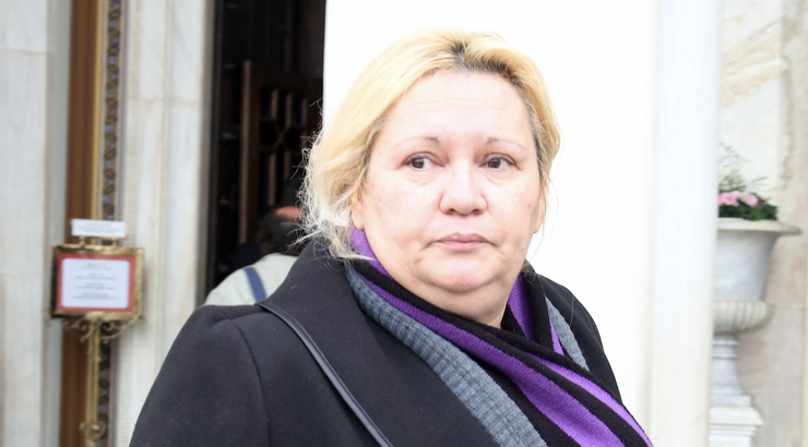 Στο νοσοκομείο η Καίτη Φίνου – «Οι πόνοι είναι φρικτοί»