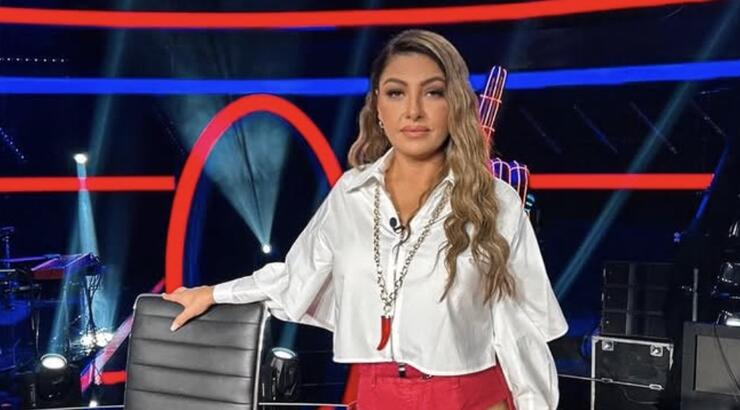 Έλενα Παπαρίζου: Επιστρέφει στο Voice – Τα τελευταία νέα για την υγεία της [βίντεο]