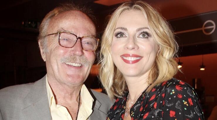 Σμαράγδα Καρύδη: Ραγίζει καρδιές το αντίο στον πατέρα της [εικόνα]