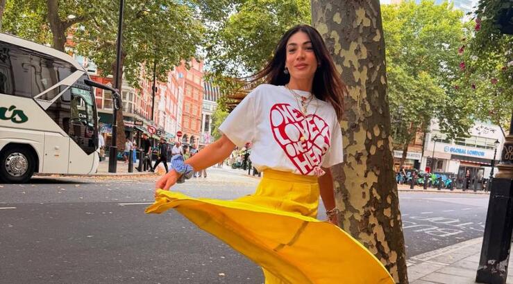 Ήβη Αδάμου: Οικογενειακώς στο Λονδίνο – Η εικόνα της κόρης με τη βαφτιστήρα της [εικόνες]