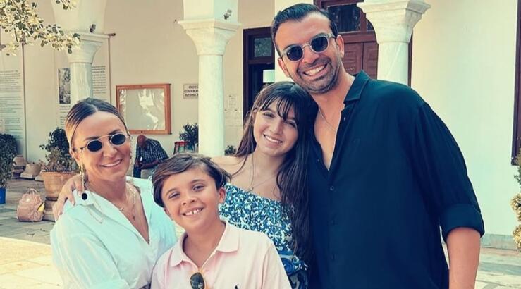 Γιώτα Δαμιανού: Οι on air ευχές στον σύζυγο της και στον γιο της για τα γενέθλιά τους [βίντεο]