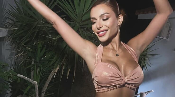 Ελευθερία Ελευθερίου: "8 χρόνια μαζί. Είσαι το πιο πολύτιμο κομμάτι της ζωής μου" [εικόνα]