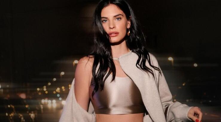 Χριστίνα Μπόμπα: «Πήγαμε να φωτογραφίσουμε μαγιό, αλλά τελικά τα βγάλαμε» [εικόνες]