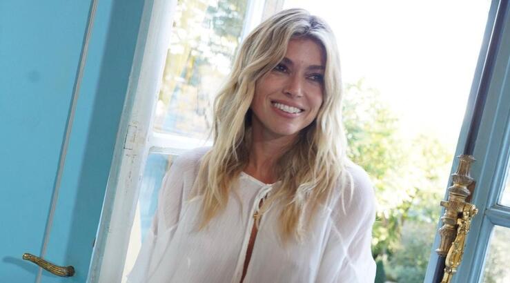 Βάσια Κωσταρά: Φόρεσε το πιο κολακευτικό χρώμα μανικιούρ του φθινοπώρου