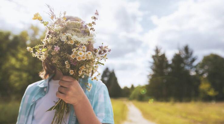 Πώς να καταπολεμήσεις φυσικά τις αλλεργίες της άνοιξης