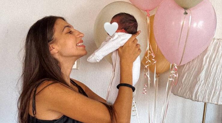 Θέλξια – Βαλέρια Φραγκούδη: Αποκάλυψε το όνομα της νεογέννητης κόρης της [εικόνες]