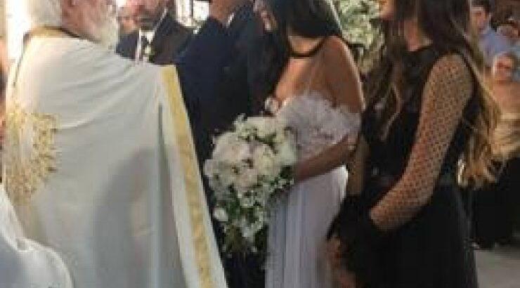 Γιώργος Μερκής - Άντρεα Κυριάκου: Δείτε βίντεο με την είσοδο τους στην εκκλησία!