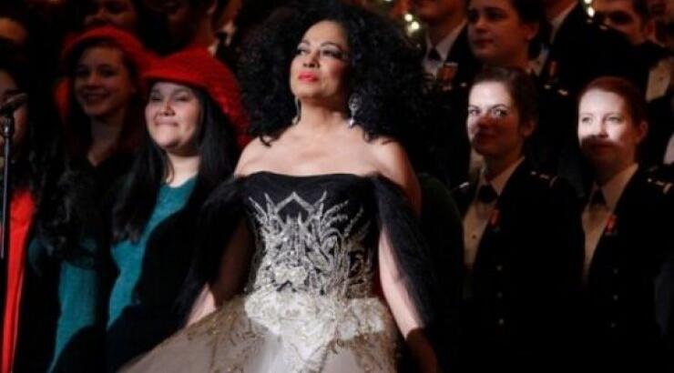 Diana Ross: Μάθε γιατί τα "έσπασε" σε εστιατόριο!