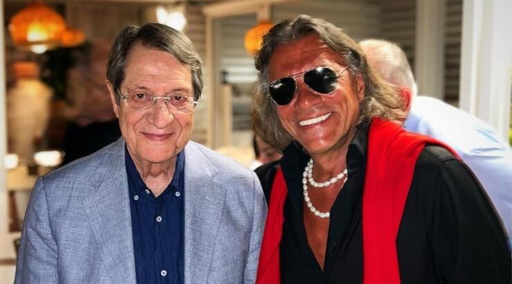 Ηλίας Ψινάκης για Νίκο Αναστασιάδη: «Μου φέρθηκε σαν φίλος, σαν πατέρας» [βίντεο]