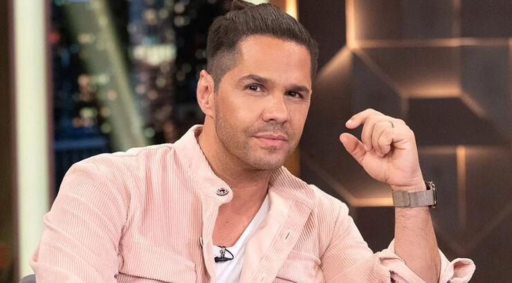 Τσαλίκης: Ενοχλημένος με τα σχόλια για το πρήξιμο στην εξωτερική του εμφάνιση