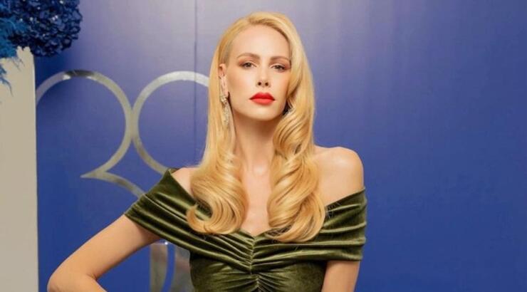 Στέλλα Δημητρίου: Η όμορφη στιγμή της μαμάς της με τα εγγονάκια της με αφορμή τα γενέθλια της