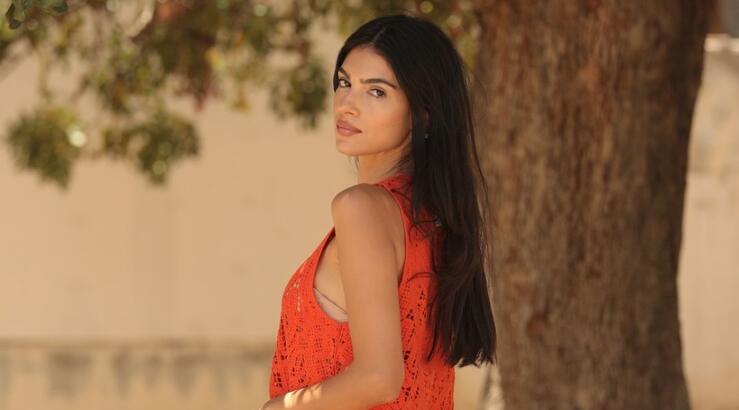 Άντρεα Κυριάκου: Υιοθέτησε το μοντέρνο twist στο διαχρονικό french manicure