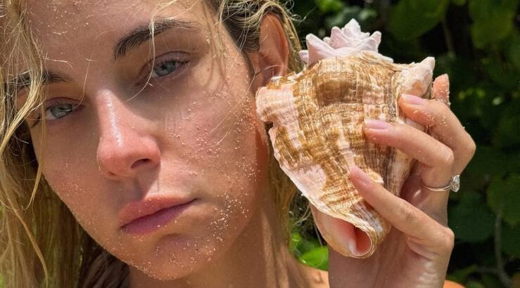 Δούκισσα Νομικού: Η θεραπεία προσώπου που έκανε για λαμπερό πρόσωπο