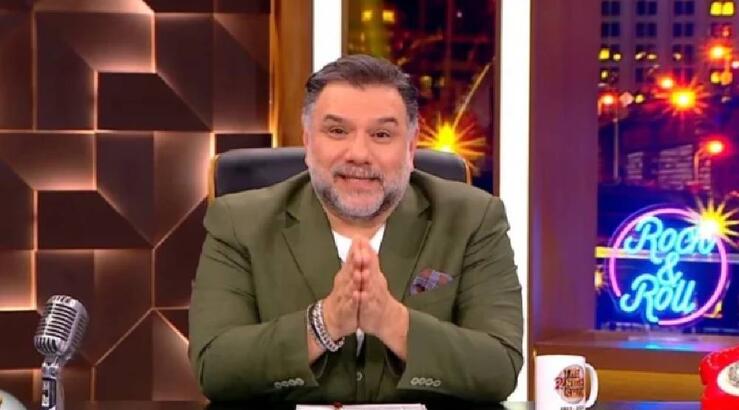 Γρηγόρης Αρναούτογλου: Η «μουδιασμένη» έναρξη στην εκπομπή του [βίντεο]