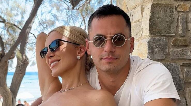 Κατερίνα Καινούργιου: «Ξυπνάει ο Παναγιώτης και βλέπω έναν καλλονό κι εγώ χάλια» 