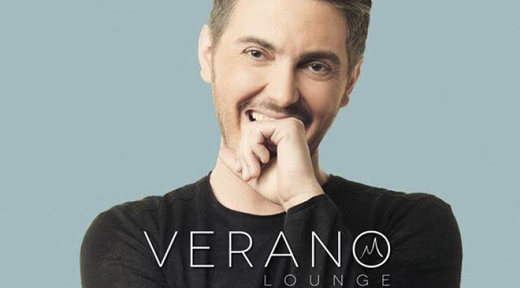 O Μιχάλης Χατζηγιάννης στο Verano Lounge Bar