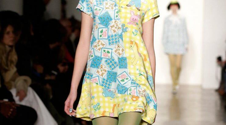  Jeremy Scott: Κάνει τον χειμώνα καλοκαίρι 