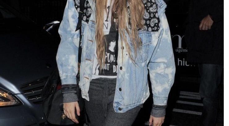 Πώς να φορέσεις το denim jacket [βίντεο]