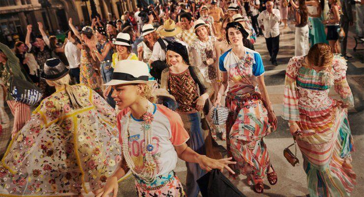Στη Κούβα παρουσιάστηκε η Cruise Collection 2016/17 της  Chanel [εικόνες] 
