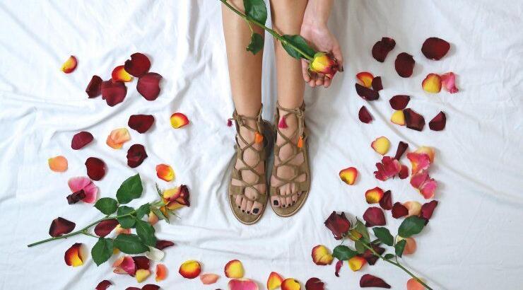 Τα χειροποίητα παπούτσια του καλοκαιριού έχουν ελληνική υπογραφή