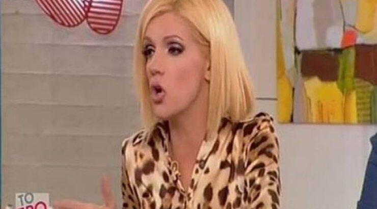  Σάσα Σταμάτη: Το σφάλμα της on air και η αμηχανία των Σκορδά-Λιάγκα