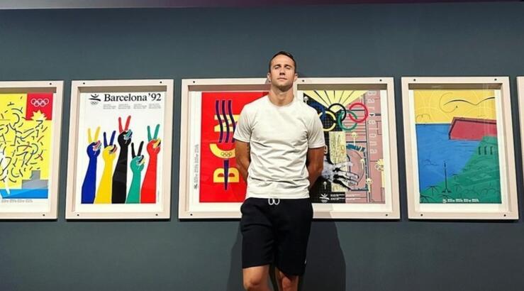 Milan Trajkovic: Η πρώτη βόλτα με τη νεογέννητη κορούλα του [εικόνα]