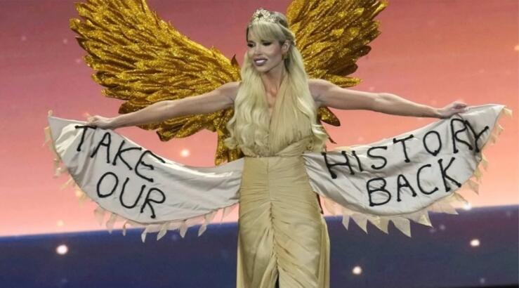 Το ισχυρό μήνυμα που έστειλε η Ελληνίδα εκπρόσωπος στο Miss Universe με το «Take our history back» [βίντεο]