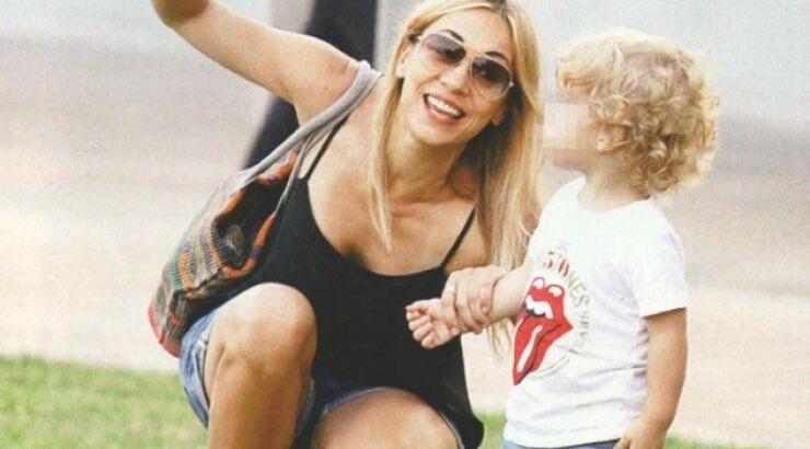 Λίνα Σακκά: Βόλτα με το γιο της