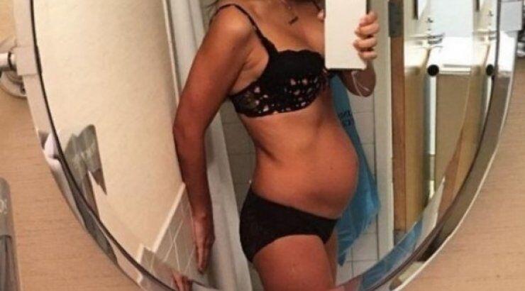 Έγινε μανούλα για τρίτη φορά και μας δείχνει το σώμα της μία μέρα μετά τον τοκετό