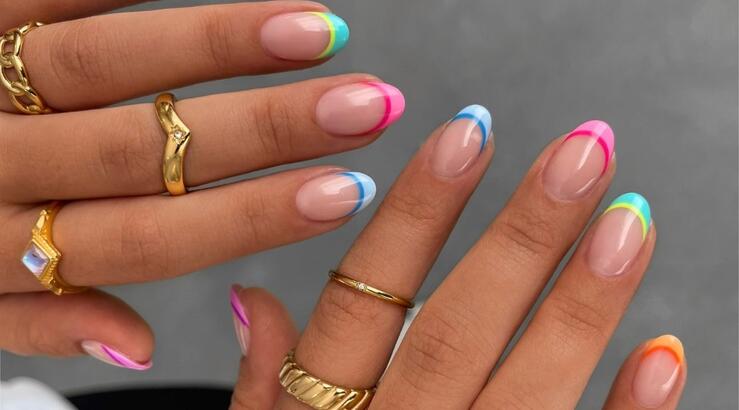 10+1 ιδέες για ένα γαλλικό μανικιούρ όπως δεν το έχεις ξαναδεί