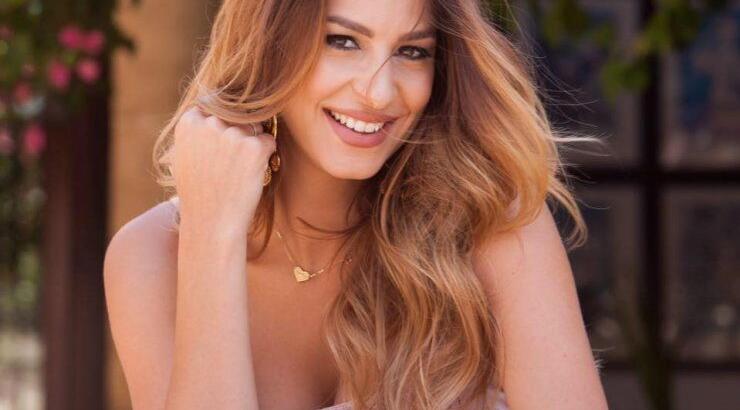 Αυτή κι αν είναι έκπληξη! Δείτε ποιος θα είναι ο πρώτος καλεσμένος της Κωνσταντίνας Ευριπίδου