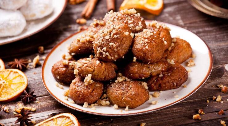 Πώς να φτιάξετε healthy μελομακάρονα με λιγότερες θερμίδες 