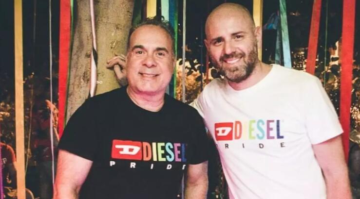 Φώτης Σεργουλόπουλος: Η πρώτη αντίδραση on camera μετά τον γάμο με τον σύντροφό του [βίντεο]