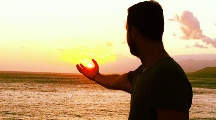 Ελλαδίτης παρουσιαστής εξομολογείται: «Δέχτηκα απειλές ενώ οδηγούσα κι είχα τα παιδιά στο αυτοκίνητο» [βίντεο]