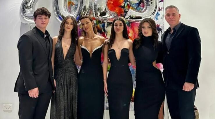 Νικόλας και Γιώτα Παπαδοπούλου: Οι ευχές για τα 17α γενέθλια των δίδυμων παιδιών τους [εικόνες]