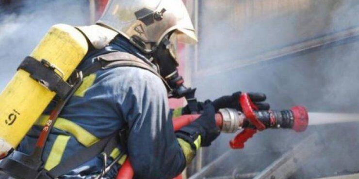 Πυρκαγιά σε δημοτικό στα Λατσιά 