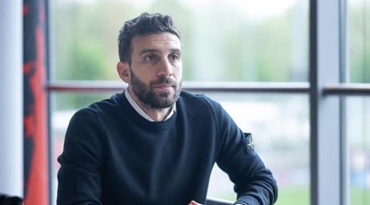 Γιώργος Εφραίμ: Aγκαλιά με την κόρη του μας ευχήθηκε για τη νέα χρονιά [εικόνα]