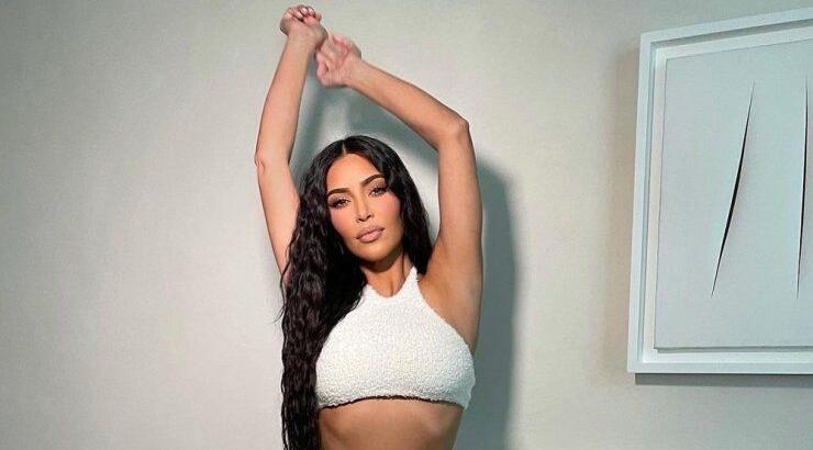 Το μυστικό συστατικό ομορφιάς της Kim Kardashian για βελούδινη επιδερμίδα που έχεις ήδη στο ντουλάπι σου!