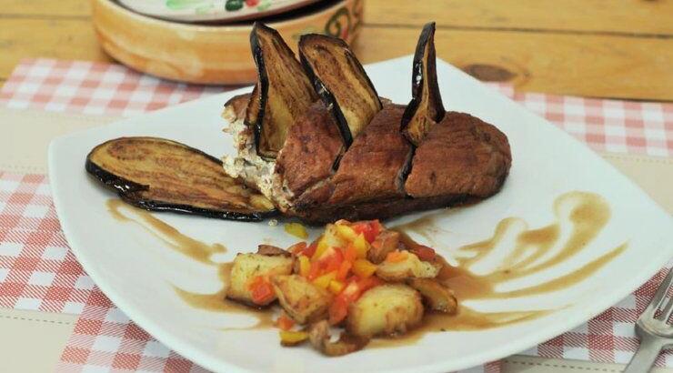 Ψαρονέφρι γεμιστό με ανθότυρο και σάλτσα σύκων