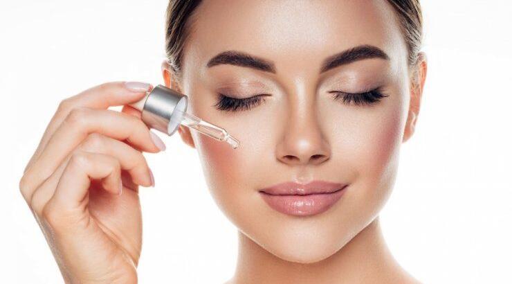 Serums: Όλα όσα πρέπει να ξέρεις για τους ορούς προσώπου